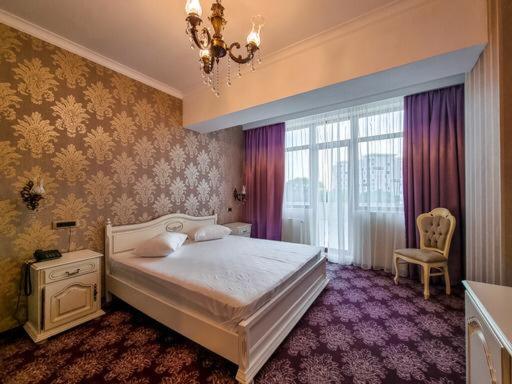 Отель Imperial Events Констанца Экстерьер фото